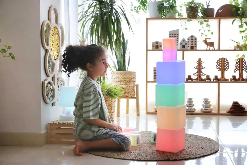 TTS Sensory ICT Glow konstruktoriaus kaladėlės, 12 vnt.