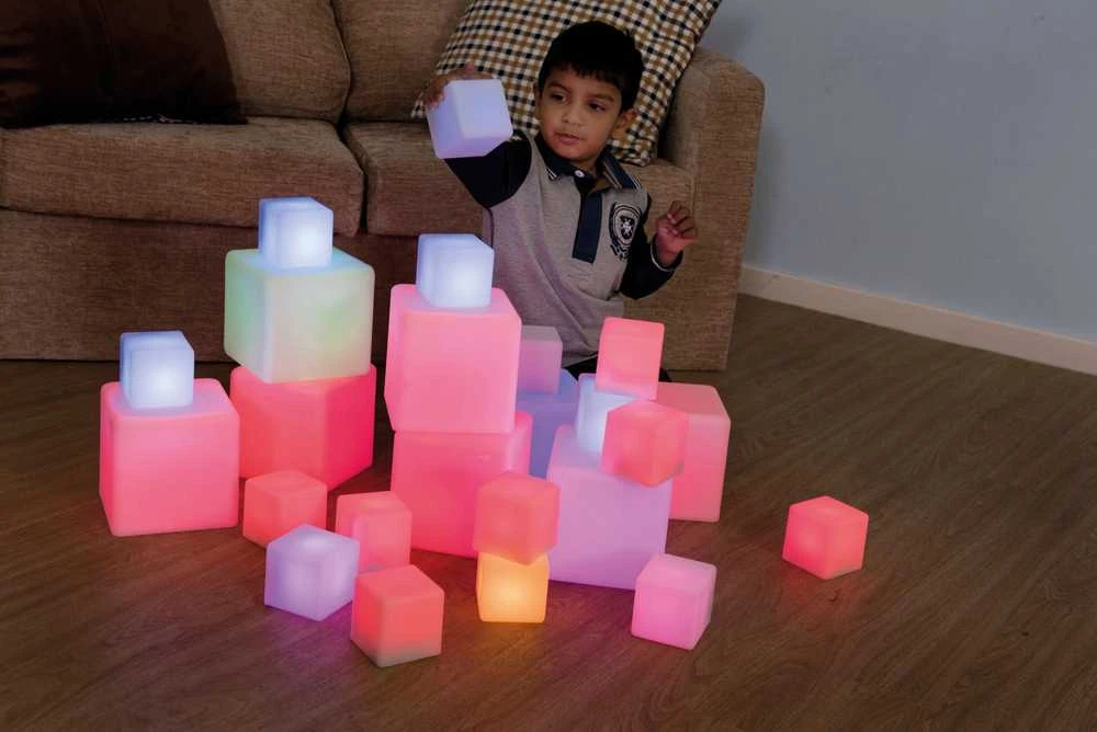 TTS Sensory ICT Glow konstruktoriaus kaladėlės, 12 vnt.