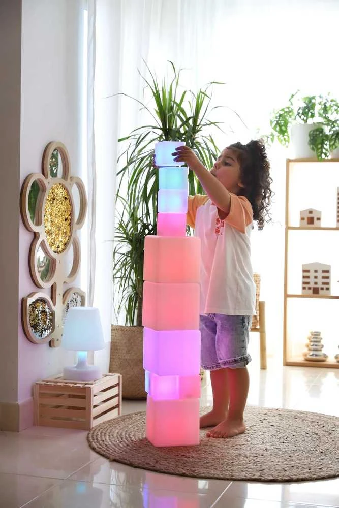 TTS Sensory ICT Glow konstruktoriaus kaladėlės, 12 vnt.