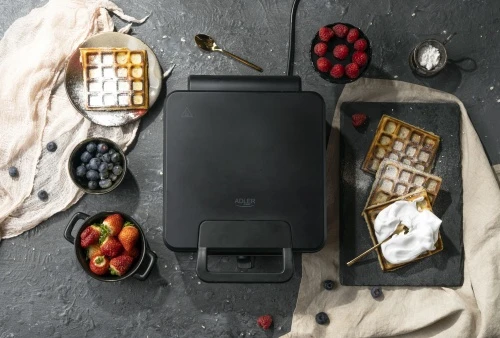 Adler | Vaflinė | AD 3049 | 1200 W | Number of pastry 4 | Belgium | Juodas