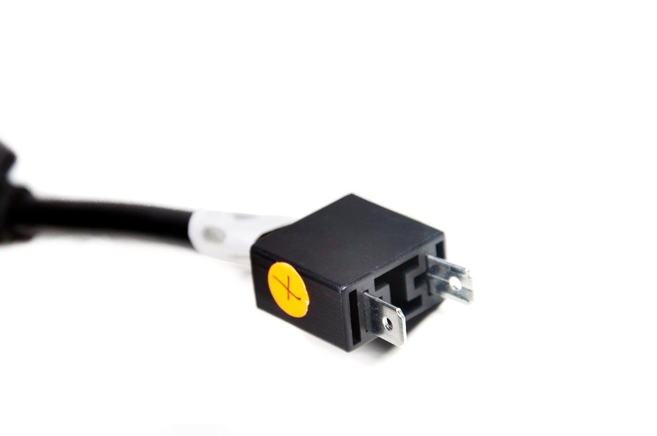 CANBUS adapteris LED žibintams H7 AMIO-01070