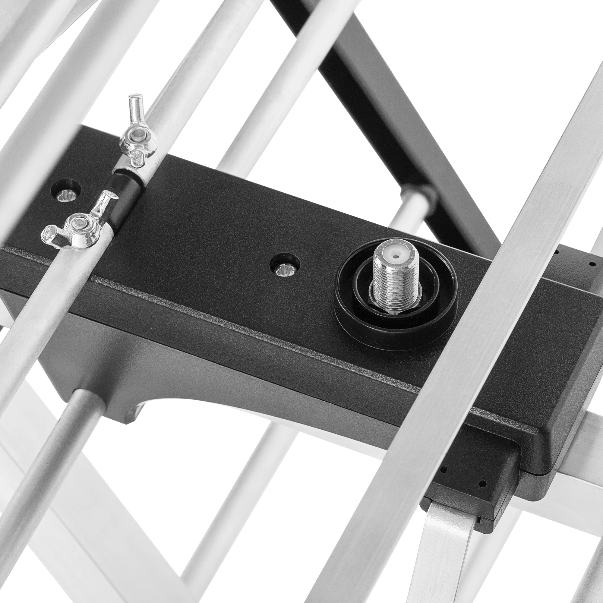 Aktyvi kryptinė TV antena "Yagi" tipas Cabletech