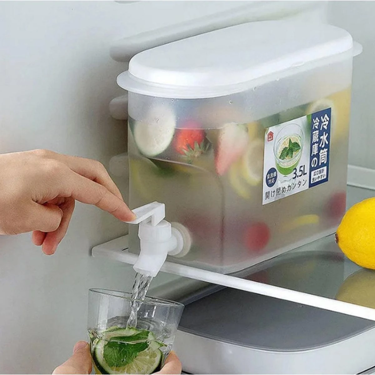 Aptel 2,5L gėrimų talpa