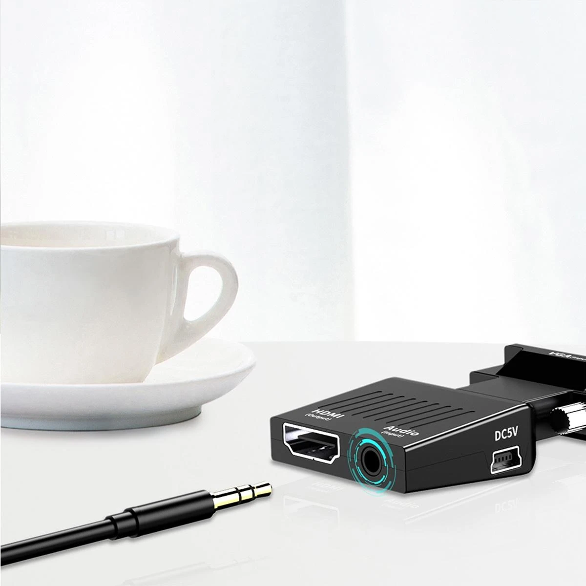 Hd38 Adapteris iš VGA (D-Sub) į HDMI