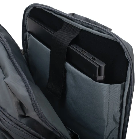Camry CR 6881 dark pilkas Kuprinė biznesowo-sportowy on-board free size 40x20x30 cm, 24l, 3 komory, 13 kieszeni, laptop 15,6 cali