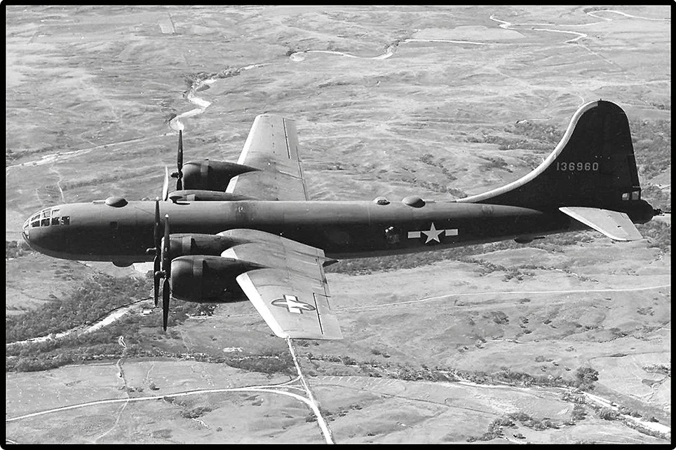 Cobi Konstruktoriaus kaladėlės Boeing B-29 Superfortress 1074 kaladėlės