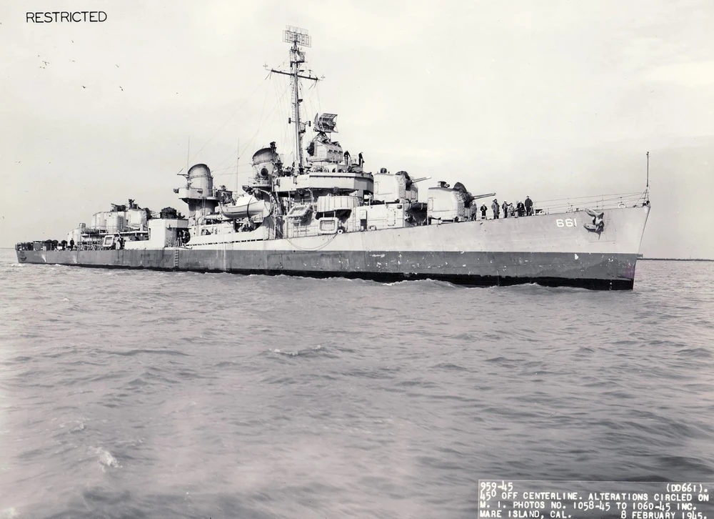 Cobi Klocki uss kidd dd-661