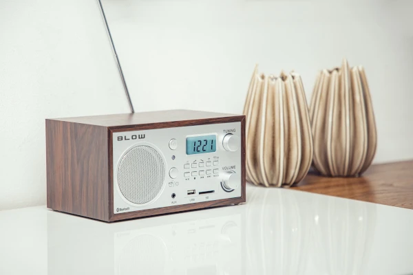 77-531# Nešiojamojo radijo analoginis FM BT Blow RA2 aprašymas - Prekės nuotrauka