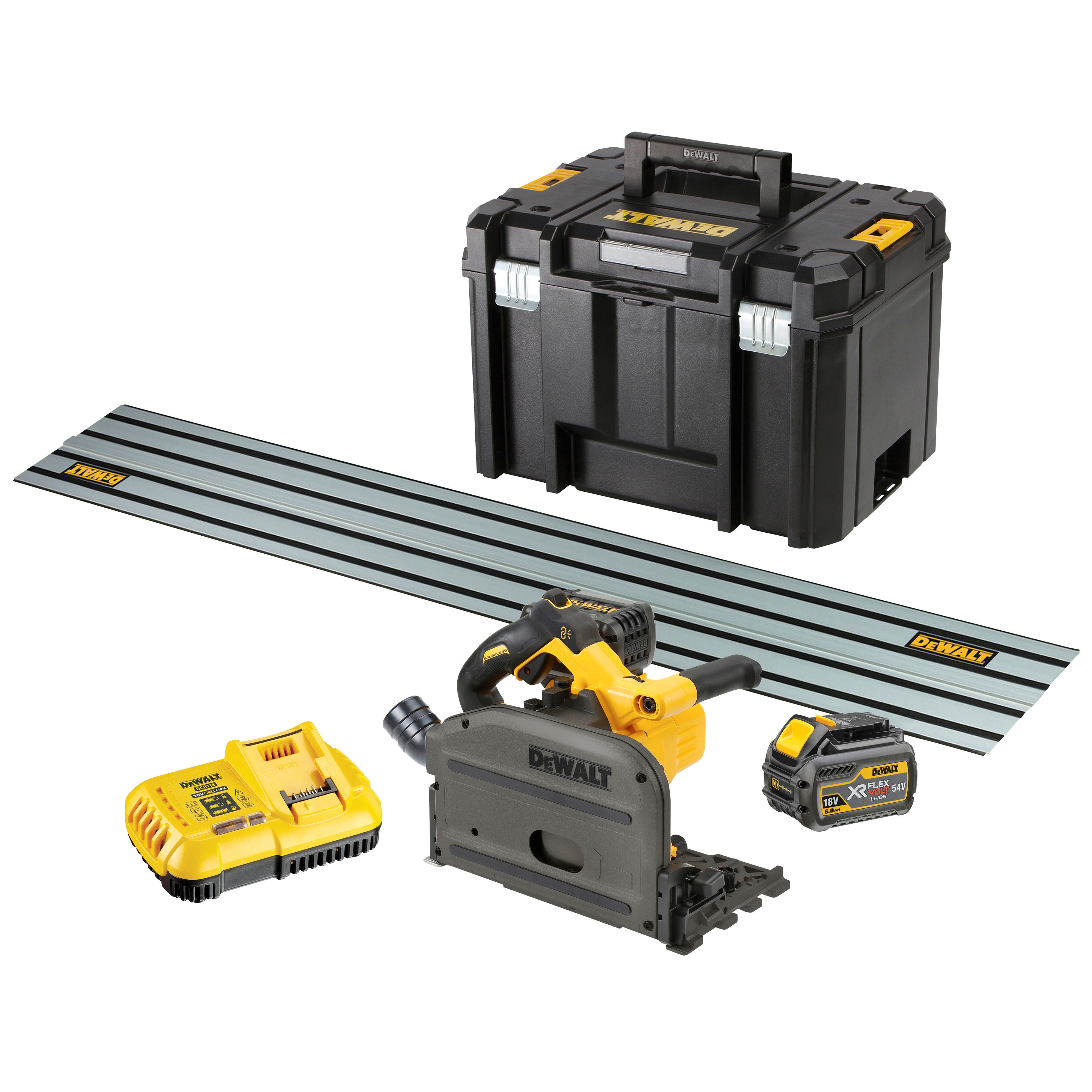DEWALT FLEXVOLT diskinis pjūklas – GROTUVĖS KIŠTUKAS 54V 2x6.0Ah DCS520T2
