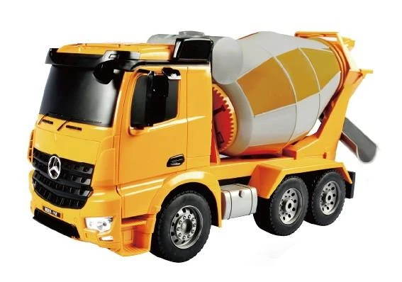 „Double Eagle Savivartis Mercedes-Benz Arocs on Pilot“ (12462)