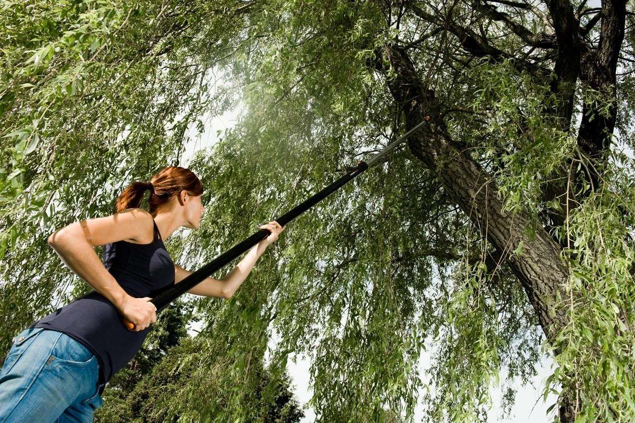 FISKARS QuikFit teleskopinis kotas L dydis (grafito spalvos) (1000665)