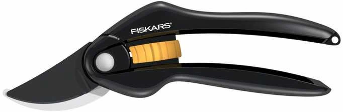 Fiskars SingleStep sekatorius prasilenkiančiais ašmenimis