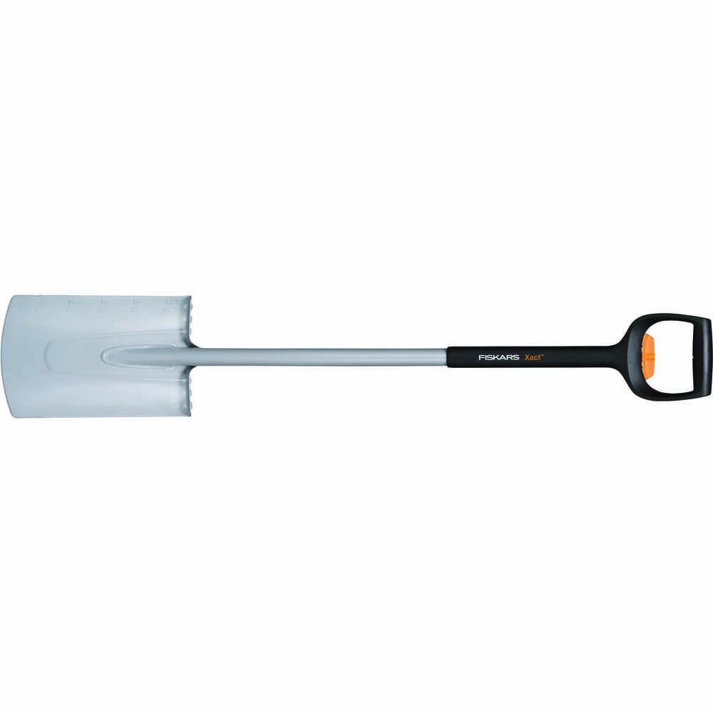 Fiskars Xact™ tiesus kastuvas (teleskopinis)