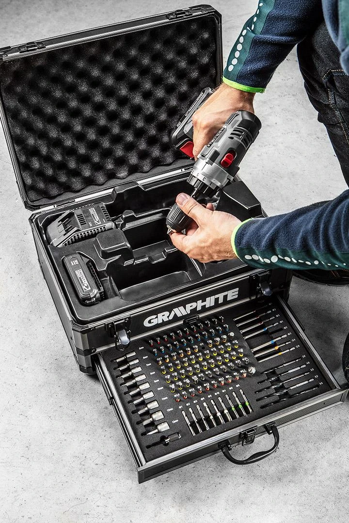 Akumuliatorinis gręžtuvas-suktuvas 18V su priedais GRAPHITE 58G022-PS15