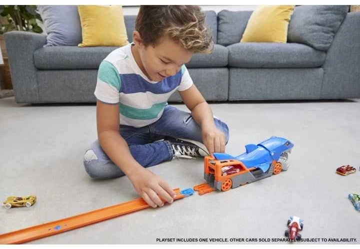 Mattel Hot Wheels „Ryklys transporteris“