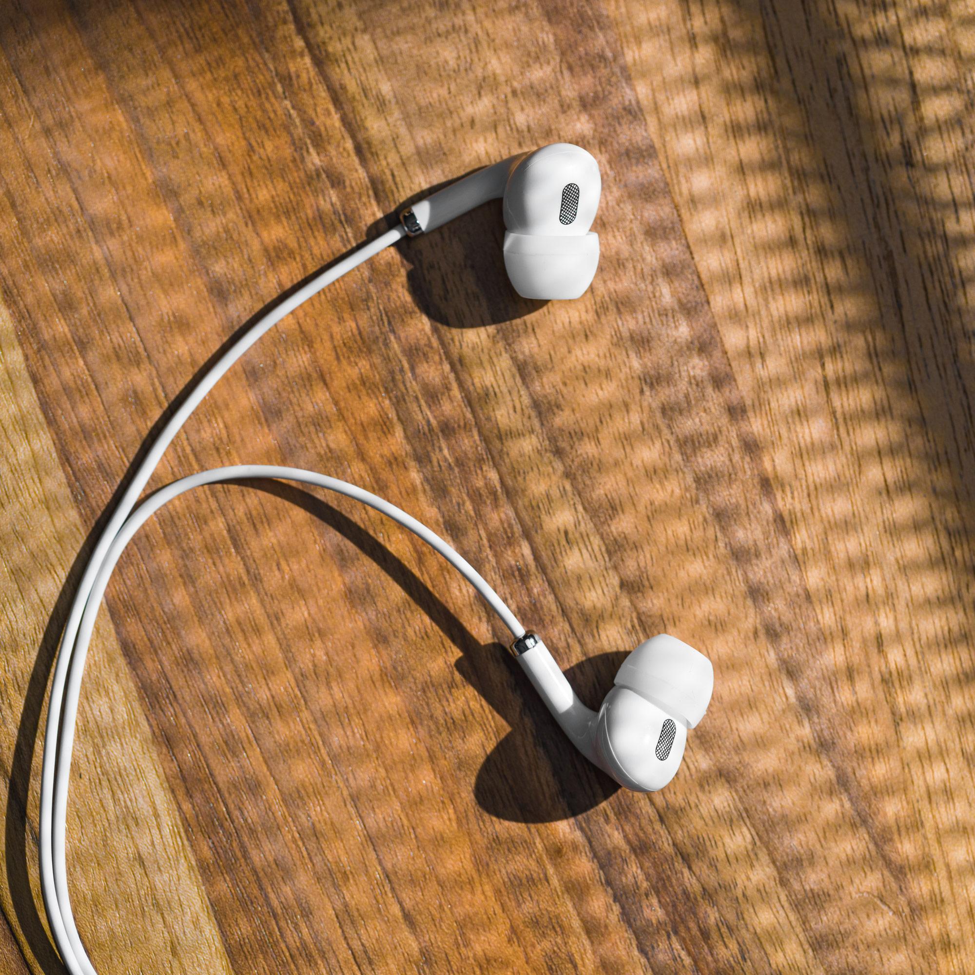 Kruger & Matz C1 ausinės su mikrofonu USB-C