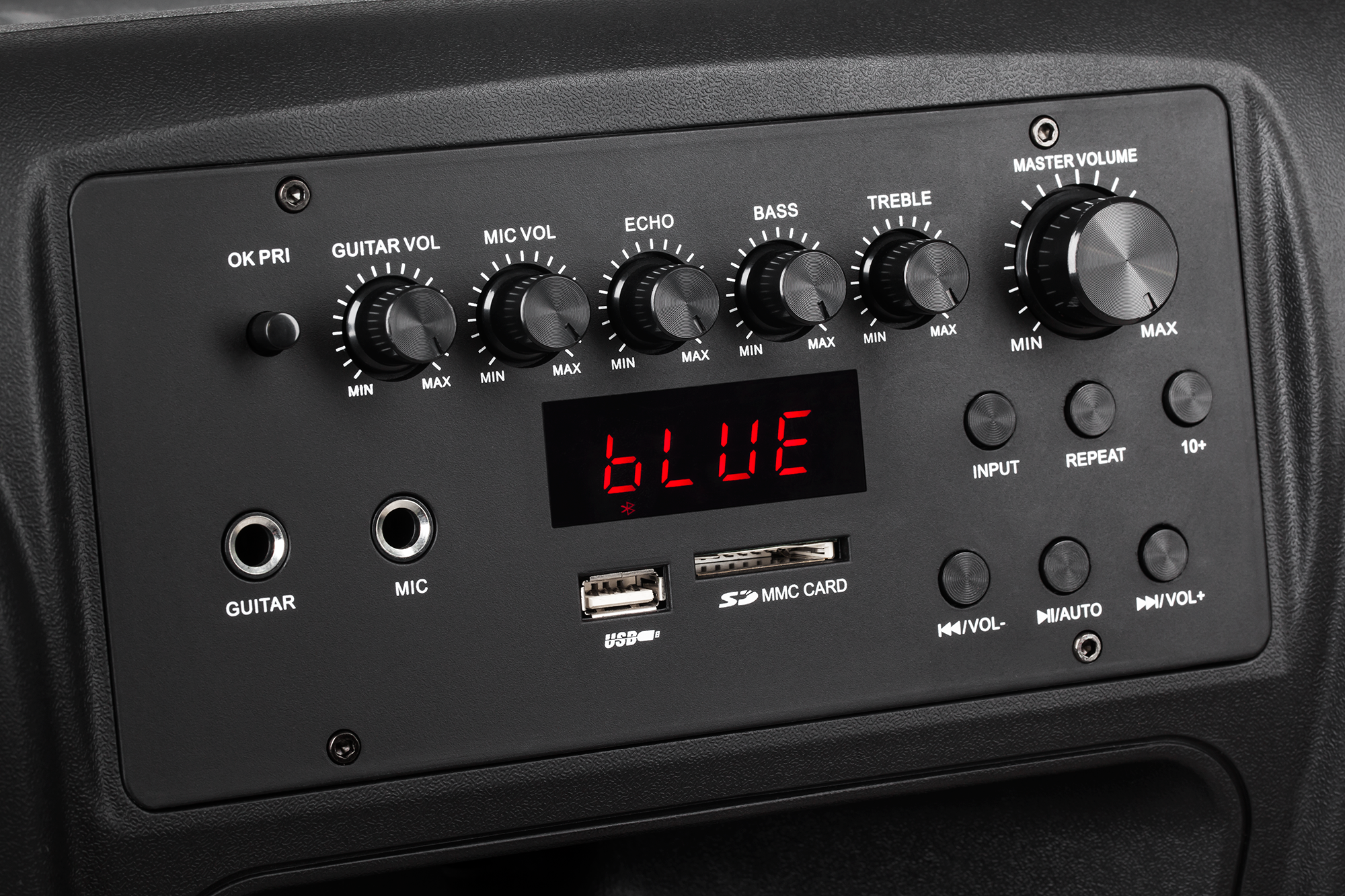 Kruger & Matz Aktyvus garsiakalbis (su 2 belaidžiais mikrofonais UHF, SD, Bluetooth, FM, USB) 40 W
