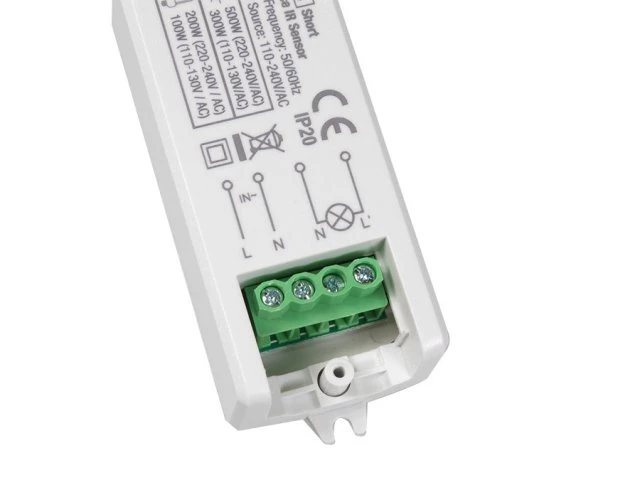 Maclean Oem Bekontaktis jungiklis 5A MCE84
