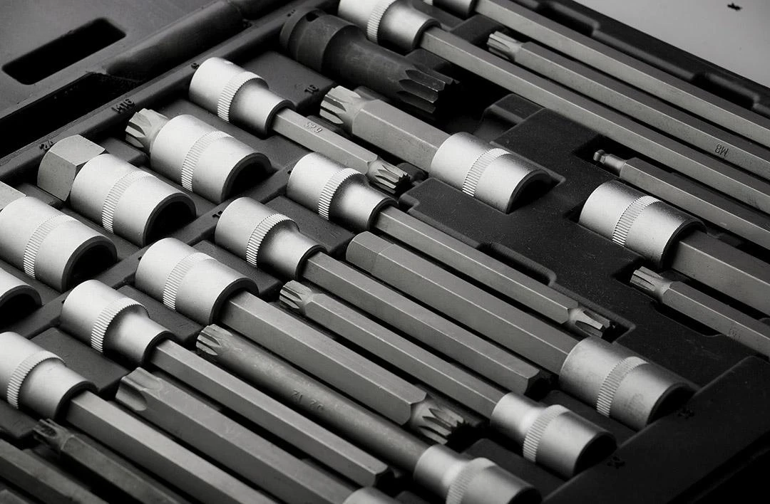 Neo Tools 38 dalių Torx ir Spline antgalių rinkinys su TUV sertifikatu