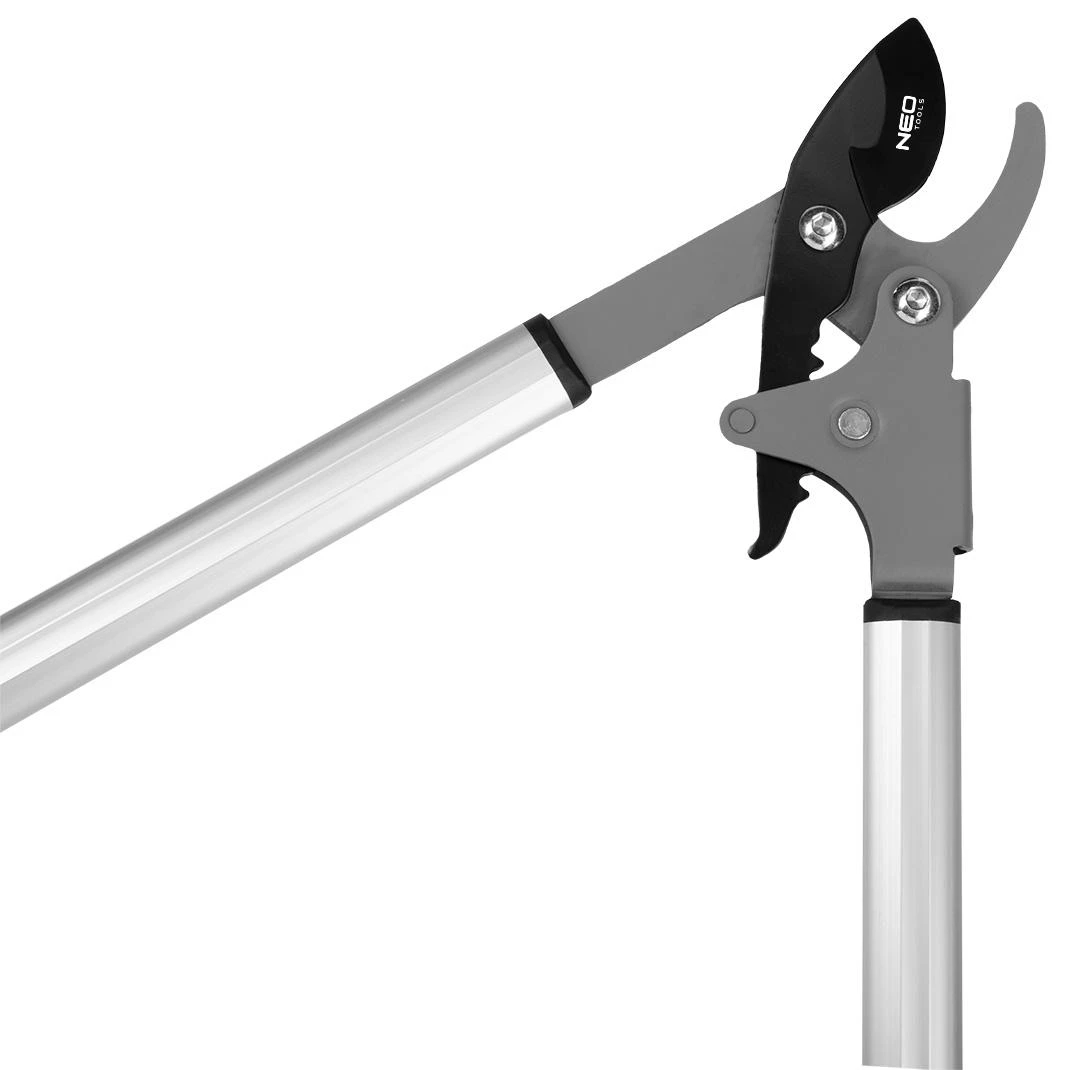 Neo Tools Sekator Šakės genėtuvas 765 mm, diapazonas iki 40 mm, pavara padidina spaudimo jėgą 60 %
