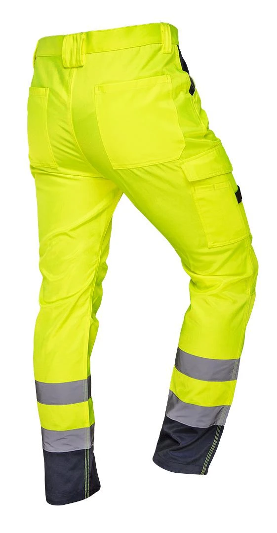 Spodnie Kelnės Gerai matomos kelnės. 40 % poliesteris, 60 % medvilnė, 260 g/m², XXL dydis.
