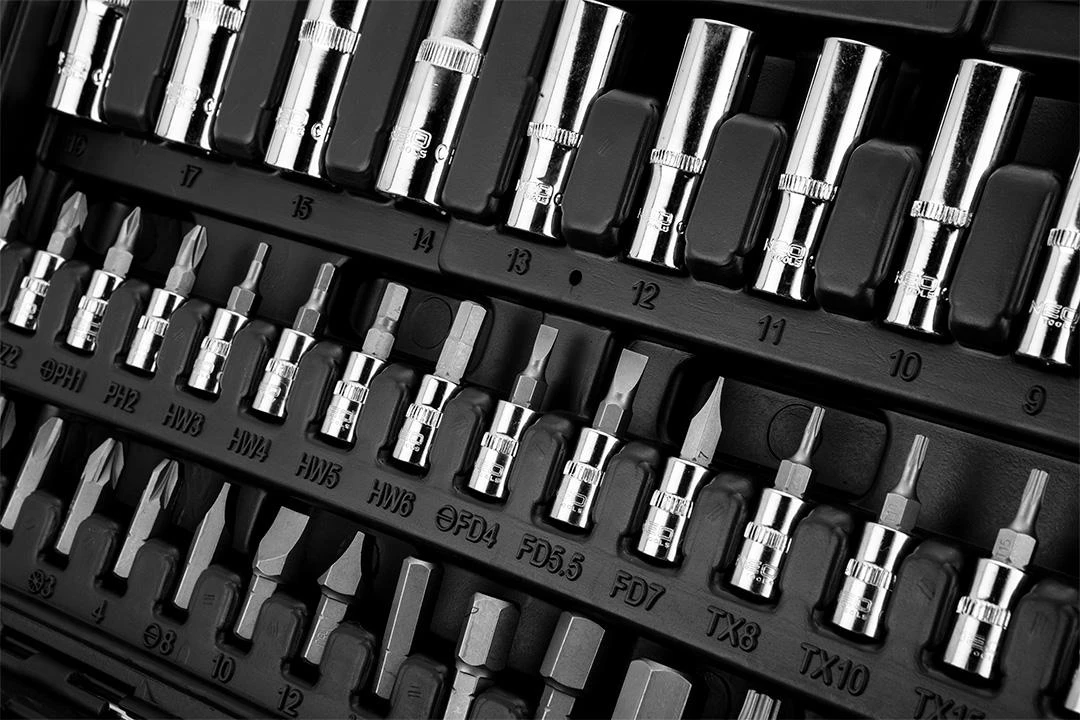 Neo Tools Rinkinys 1/2", 1/4", 94 dalių, CrV, galinių raktų rinkinys