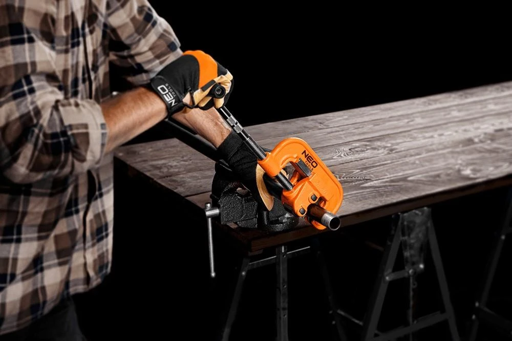 Neo Tools Obcinak Plieninių vamzdžių pjaustytuvas 10–60 mm