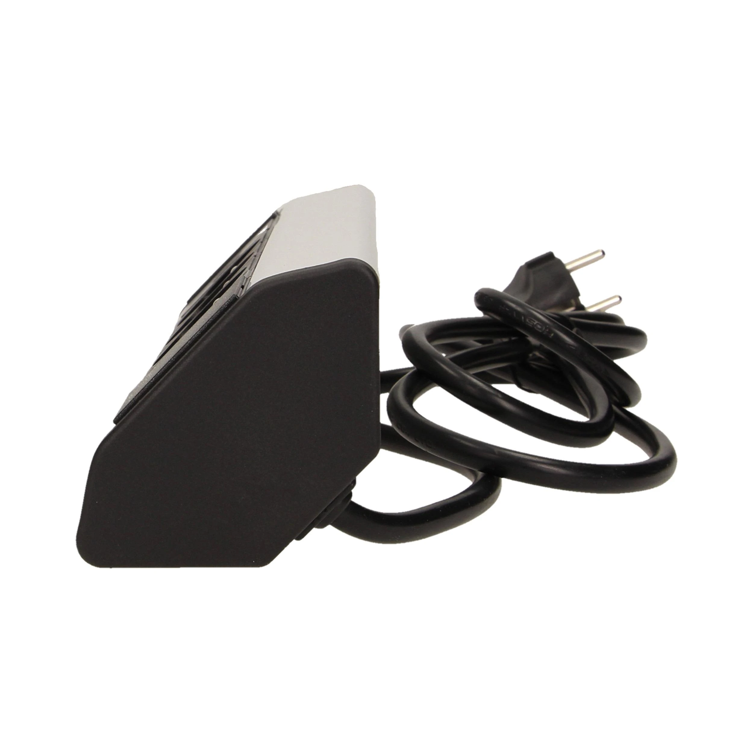 Orno Lizdas Baldinis lizdas su USB įkrovikliu ir 1,8 m laidu, 3x2P+Z, 2xUSB