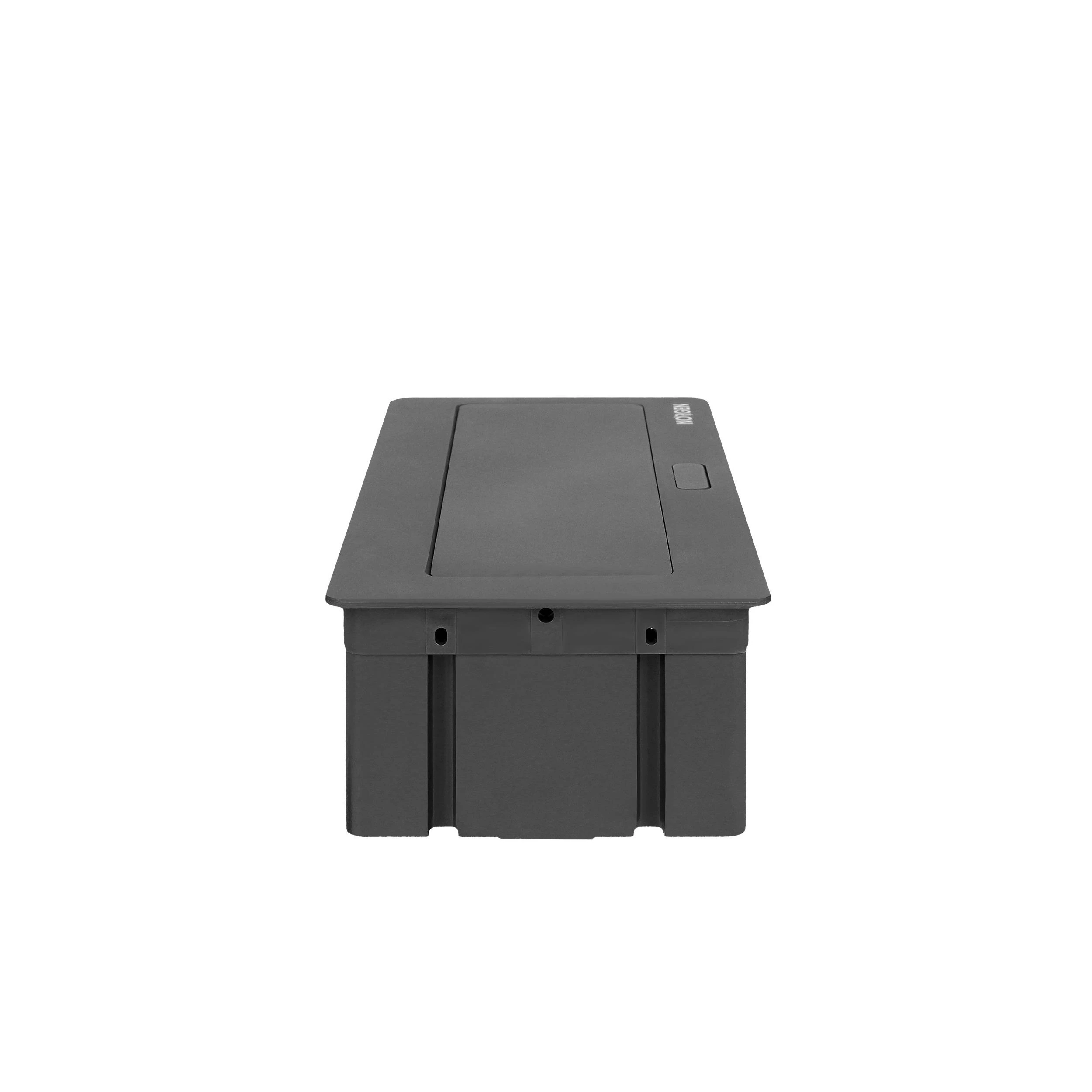 Orno NOEN baldų kasetė, įleidžiama į stalviršį, su integruotu PVC rėmu moduliniams lizdams 3 x 45x45mm arba 6 x 22,5x45mm, 1,5m laidas, juoda