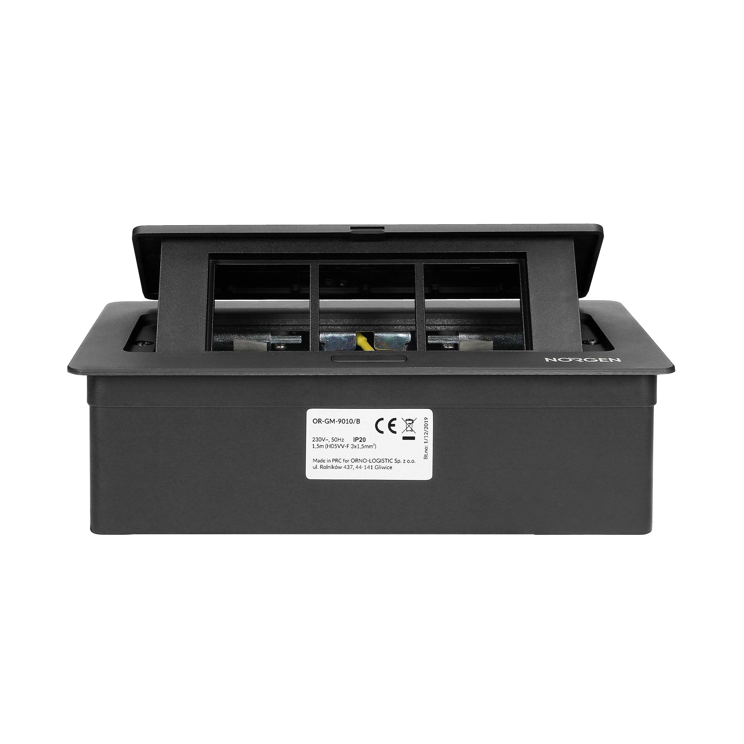 Orno NOEN baldų kasetė, įleidžiama į stalviršį, su integruotu PVC rėmu moduliniams lizdams 3 x 45x45mm arba 6 x 22,5x45mm, 1,5m laidas, juoda