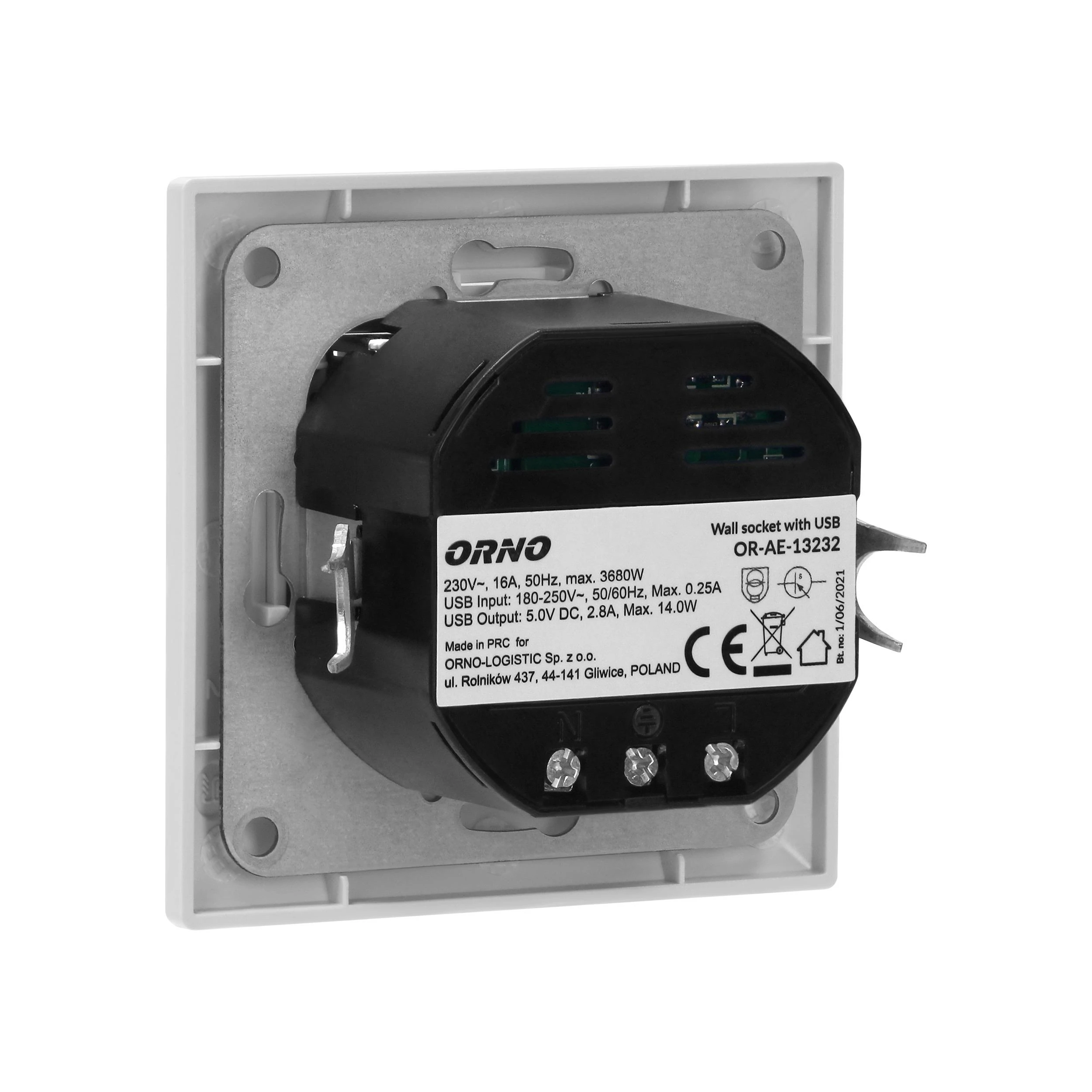 Orno Viengubas elektros lizdas 2P+Z su USB-A ir USB-C išvestimis