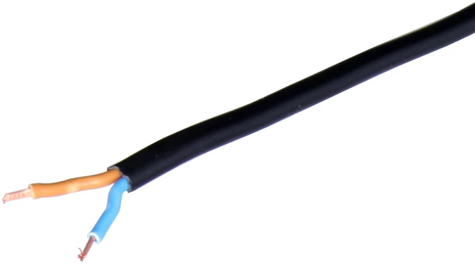 Plastrol Laidas su plokščiu kištuku ir praėjimo jungikliu, 2×0,75, 1,5 m, juoda