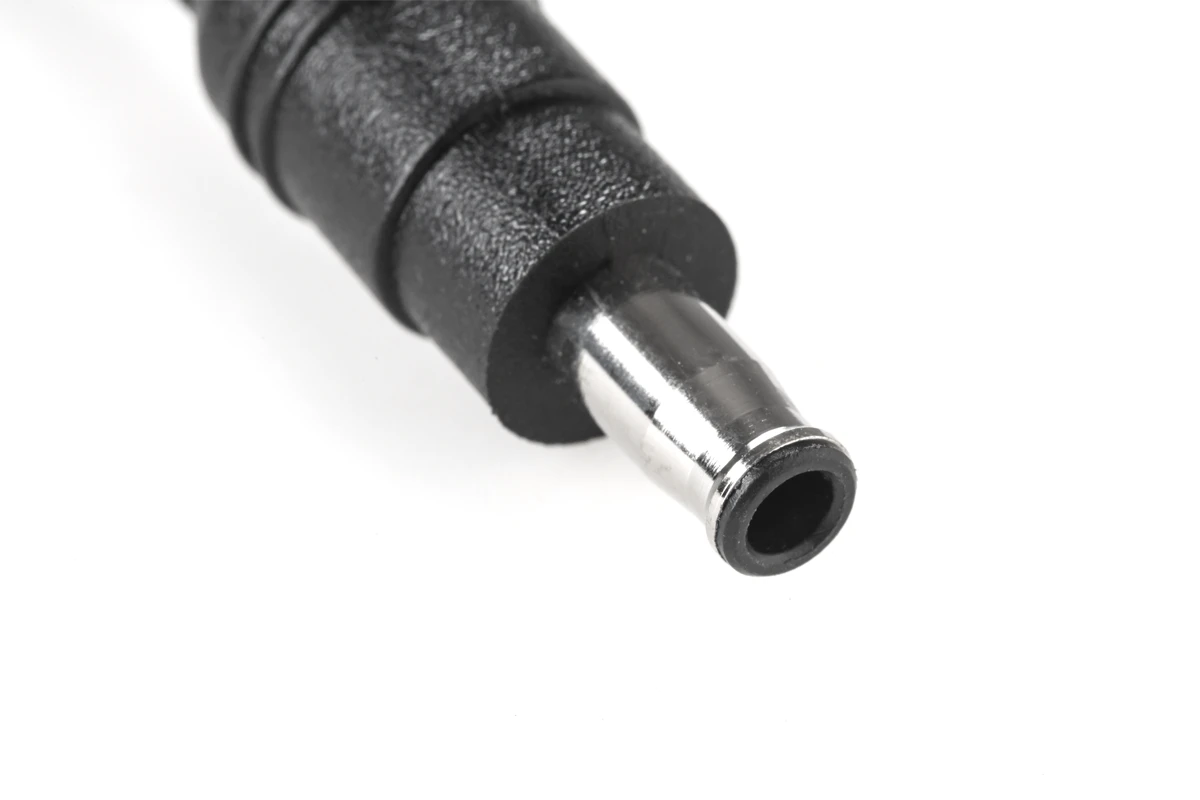 Samsung REBEL maitinimo šaltinis 90W 19V 4.74A 5.5x3mm