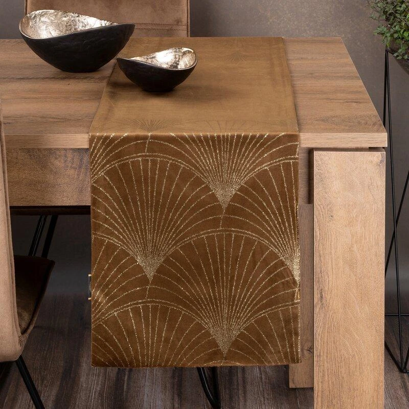 Eurofirany BLINK / 14 Aksominis stalo takelis su su dideliu art deco stiliaus vėduoklės raštu, 35X220 cm, spalva: ruda