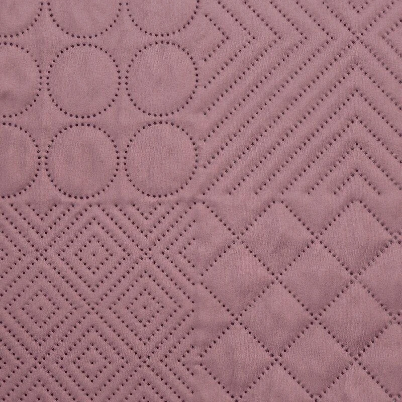 Eurofirany DESIGN 91 BONI / 5 Lovatiesė su karšto spaudimo technika įspaustu skiautinių motyvu, 170X210 cm, spalva: rožinė Lovatiesė
