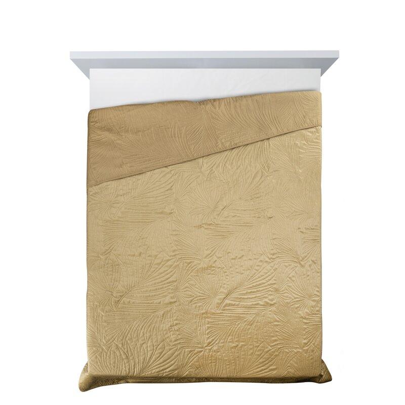 Eurofirany DESIGN 91 LUIZ / 4 Aksominė lovatiesė, dygsniuota karšto spaudimo būdu su palmių lapų raštu, 170X210 cm, spalva: smėlio Lovatiesė