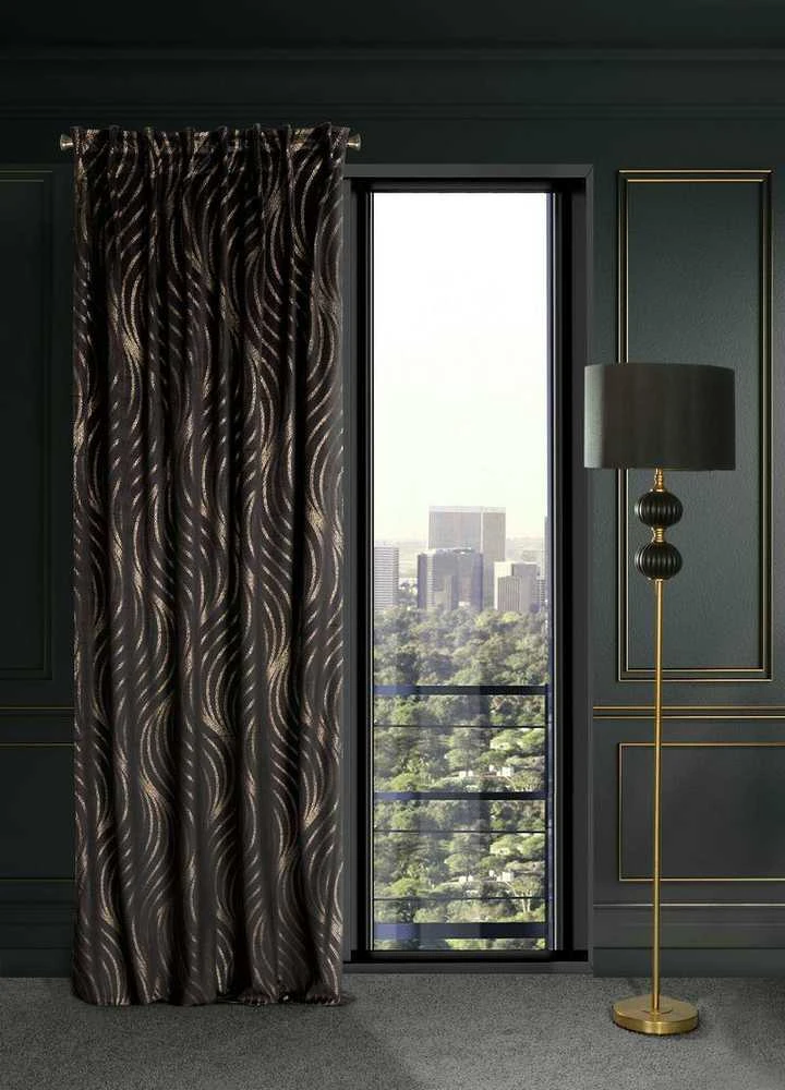 Eurofirany LIMITED COLLECTION VICTORIA3A Minkšto aksomo naktinė užuolaida su geometriniu raštu, 140X270 cm, juosta / tunelis / kabliukai, spalva: juoda, šampano