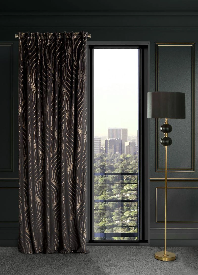 Eurofirany LIMITED COLLECTION VICTORIA3A Minkšto aksomo naktinė užuolaida su geometriniu raštu, 140X270 cm, juosta / tunelis / kabliukai, spalva: juoda, šampano