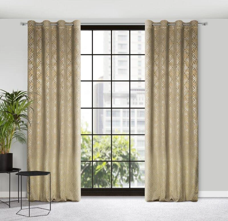 Eurofirany minkšto aksomo užuolaida ARETA su boho stiliaus raštu / 200 g/m2 / 140x250 / smėlio spalvos