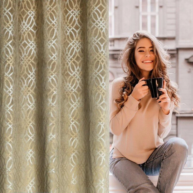 Eurofirany minkšto aksomo užuolaida ARETA su boho stiliaus raštu / 200 g/m2 / 140x250 / smėlio spalvos
