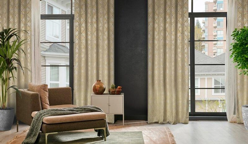 Eurofirany minkšto aksomo užuolaida ARETA su boho stiliaus raštu / 200 g/m2 / 140x250 / smėlio spalvos