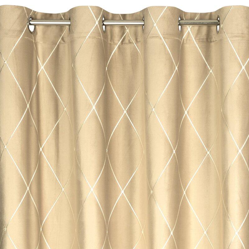 Eurofirany Bėžinė aksominė užuolaida, 140x250 cm, paruošta naudojimui su metalinėmis kilpomis, šviesos blokavimas iki 75%, namų langų dekoras, elegantiška kambario puošmena