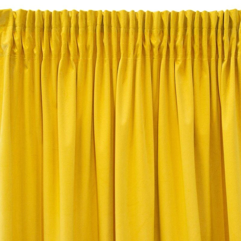 Eurofirany PIERRE CARDIN SIBEL Naktinė užuolaida iš minkšto aksomo, 260 g/m2, 140X270 cm, juosta / tunelis / kabliukai, spalva: garstyčių