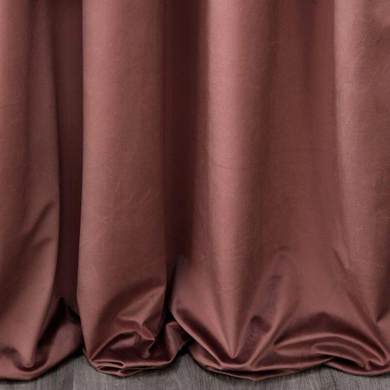 Eurofirany PIERRE CARDIN SIBEL Naktinė užuolaida iš minkšto aksomo, 260 g/m2, 140X270 cm, juosta / tunelis / kabliukai, spalva: rožinė