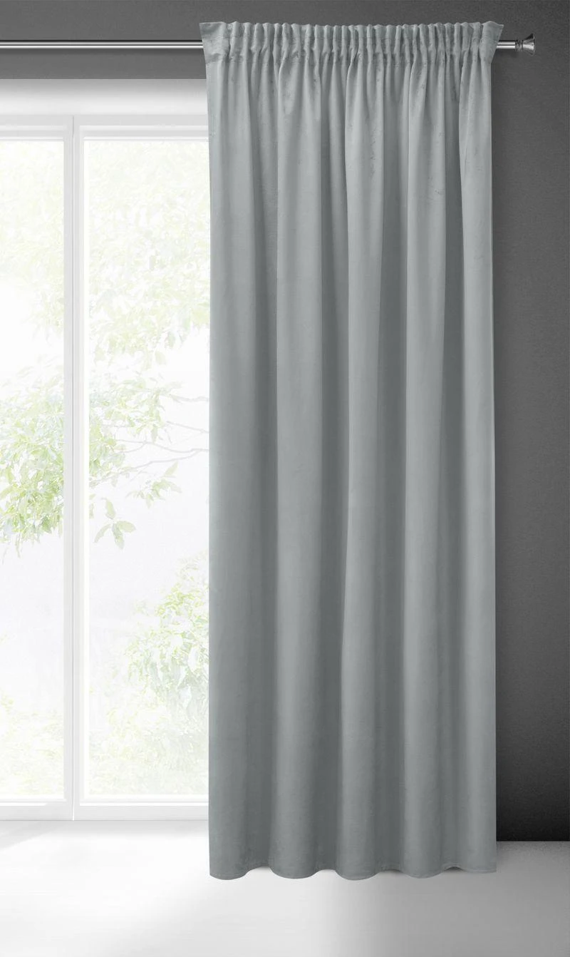 Eurofirany PIERRE CARDIN SIBEL Naktinė užuolaida iš minkšto aksomo, 260 g/m2, 140X270 cm, juosta / tunelis / kabliukai, spalva: pilka