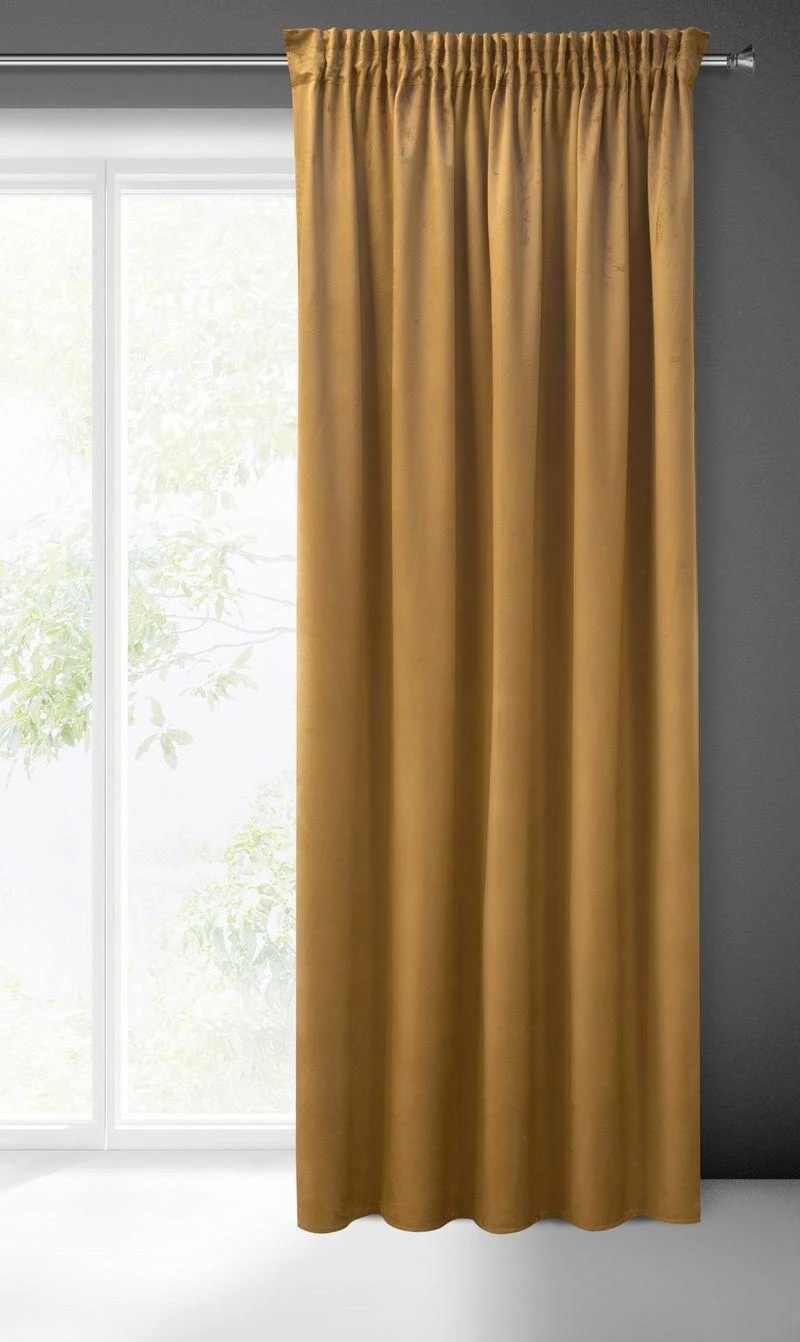 Eurofirany PIERRE CARDIN SIBEL Naktinė užuolaida iš minkšto aksomo, 260 g/m2, 140X270 cm, juosta / tunelis / kabliukai, spalva: auksinė