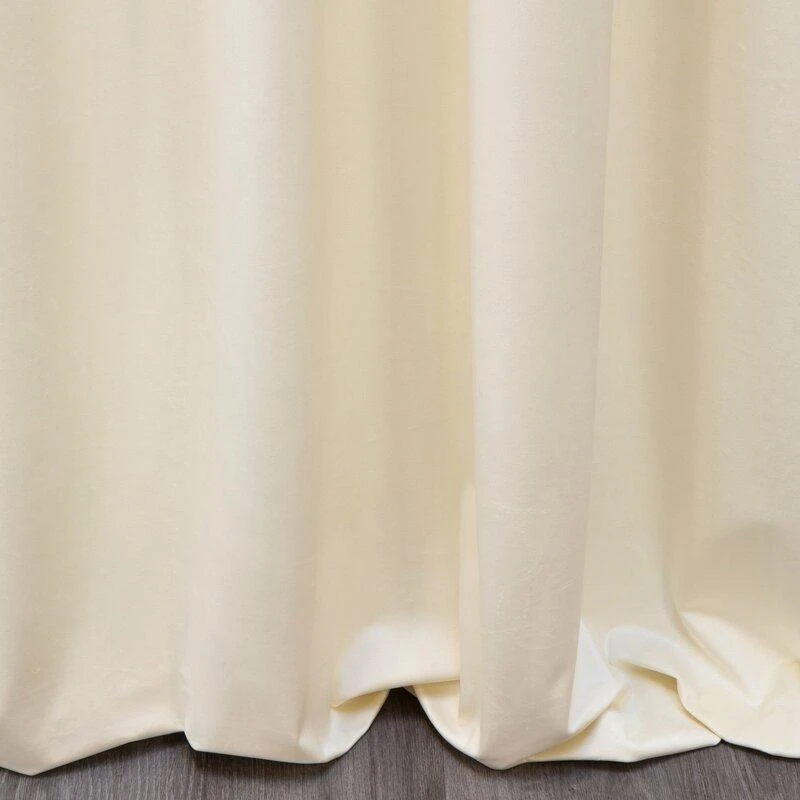 Eurofirany PIERRE CARDIN SIBEL Naktinė užuolaida iš minkšto aksomo, 260 g/m2, 140X270 cm, juosta / tunelis / kabliukai, spalva: kreminė