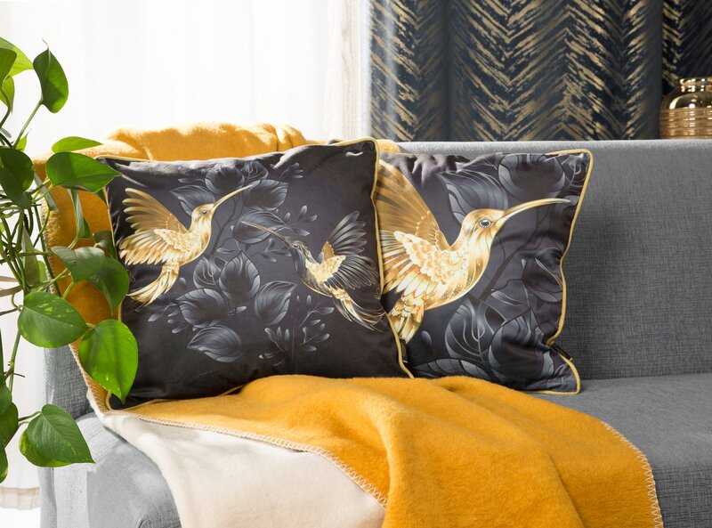 Eurofirany SI/PO/VELVET/01 45X45 Juodas+GOLD