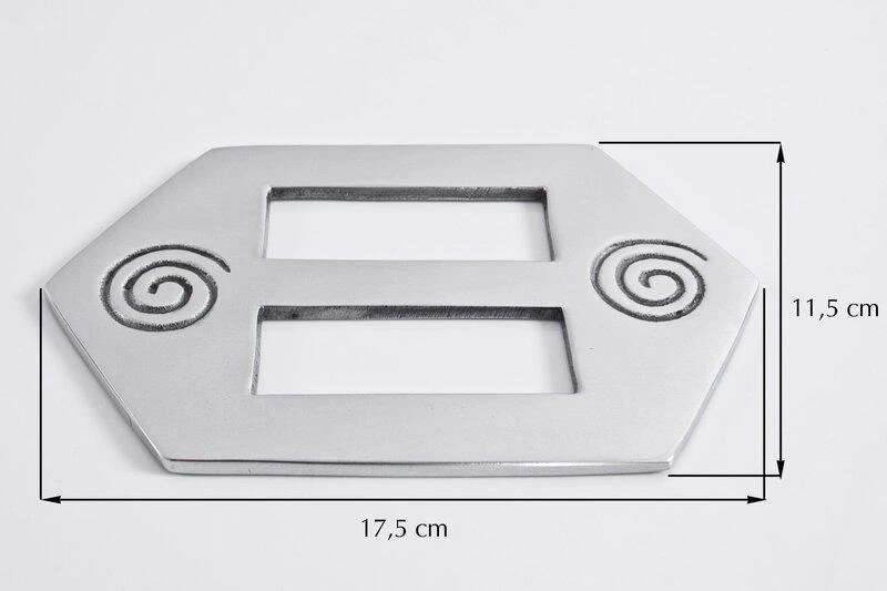 Metalinė šešiakampė detalė 17,5x11,5 cm