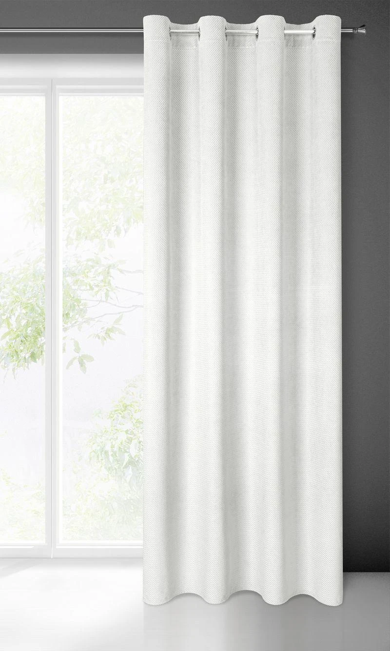 Eurofirany ELIZA Minkšto aksomo naktinė užuolaida su smulkiu raštu, 140X250 cm, kilpos / žiedai, spalva: balta